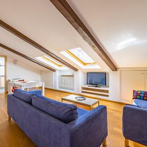 Apartamento de 2 Dormitorios